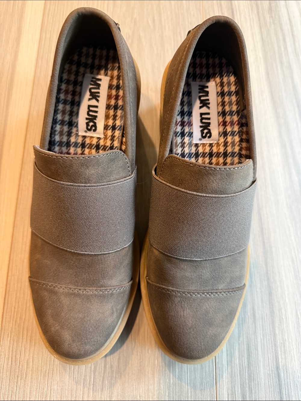Muk Luks Women's Lucy Lettie Brown Slip-On loafers Size 9